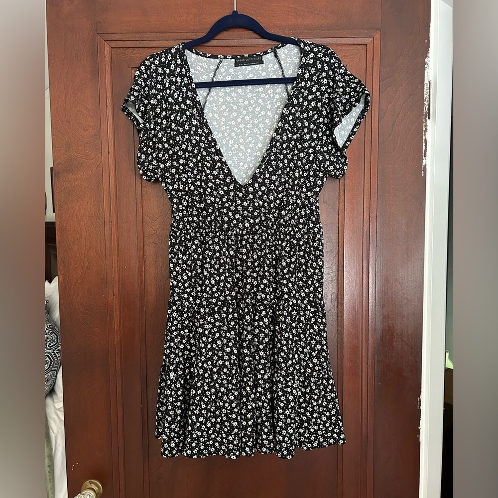 Urban Outfitters dress size S